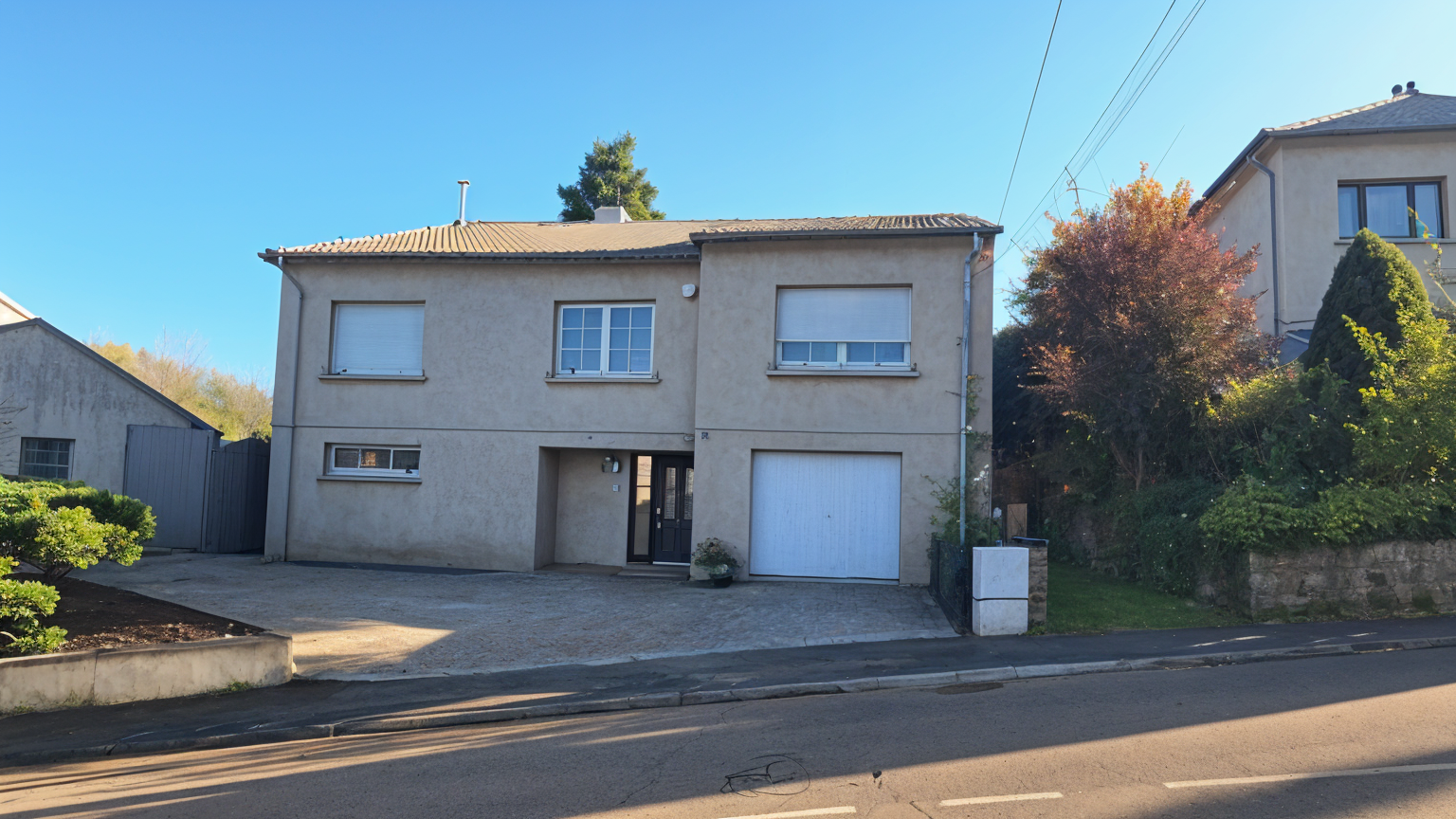 чистый подъезд после