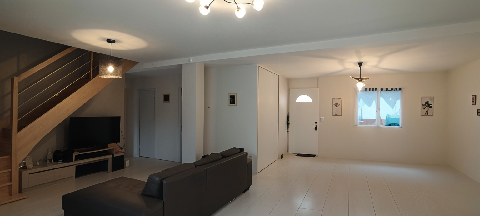 чистая спальня после